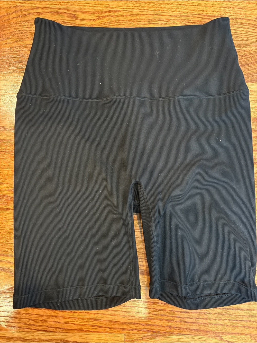 SOLID & STRIPED - Black Ribbed Women’s Biker Shorts (Medium)